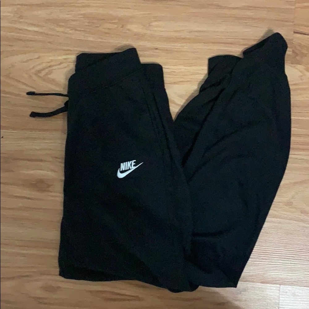 Nike Women’s Sweatpants